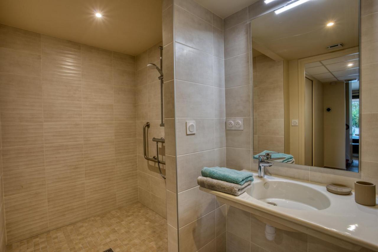 La Plaine Aux Etoiles - Maison Individuelle Avec Piscine Balneo Privative Et Jardin Domme Esterno foto