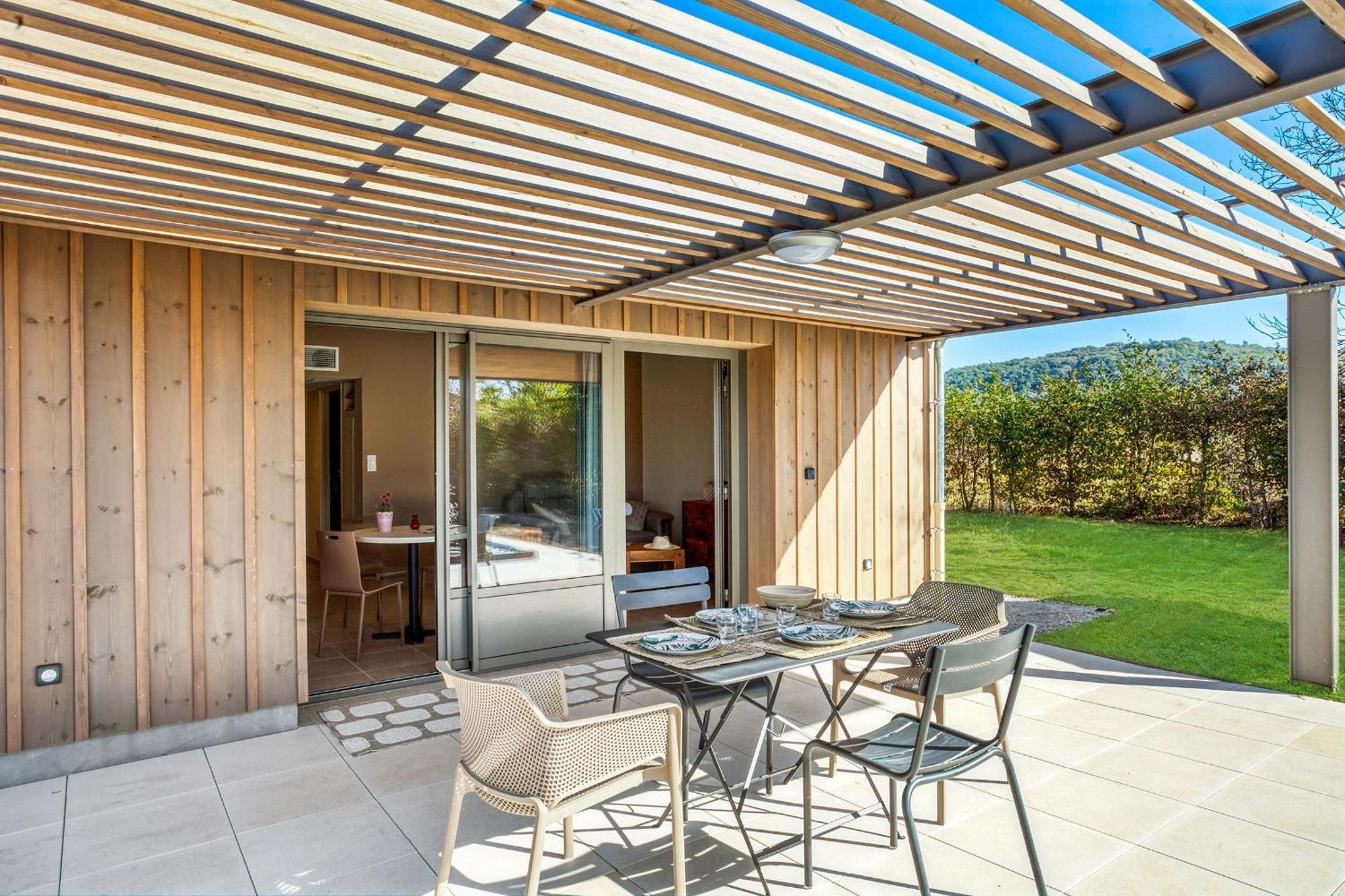 La Plaine Aux Etoiles - Maison Individuelle Avec Piscine Balneo Privative Et Jardin Domme Esterno foto