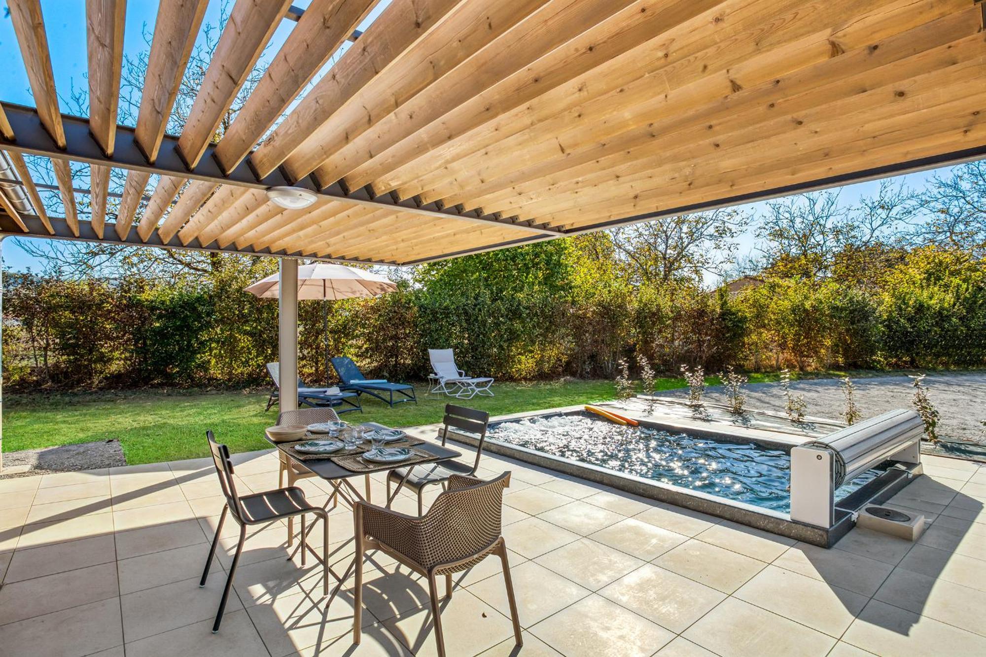 La Plaine Aux Etoiles - Maison Individuelle Avec Piscine Balneo Privative Et Jardin Domme Esterno foto